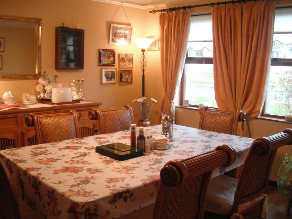 Narrow Gauge B&B バリマネー エクステリア 写真